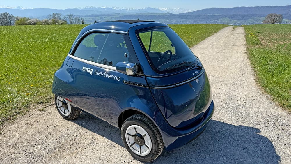 Microlino die erste Fahrt Alpen Panorama